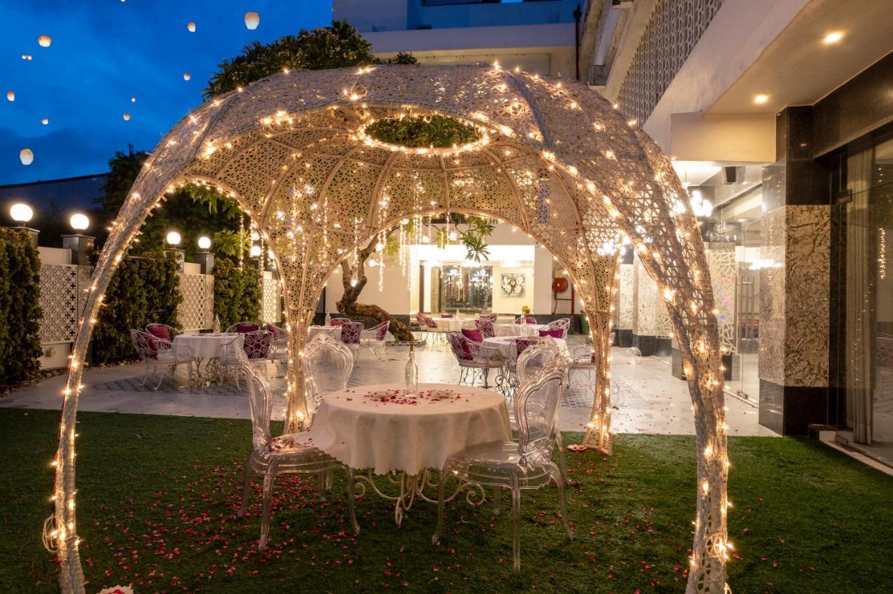 Hotel Casa Aishbagh 러크나우 외부 사진